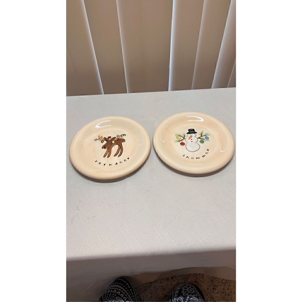 HAUSENWARE CHRISTMAS PLATES DISHES REINDEER & SNOWMAN